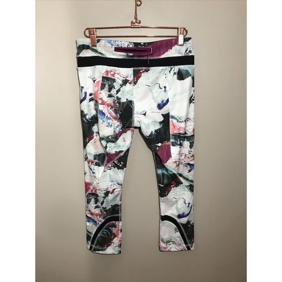 Lululemon Inspire Crop Pants Luxtreme‎ Pigment Wave Multi Black Leggings Size 6 - Picture 5 of 8